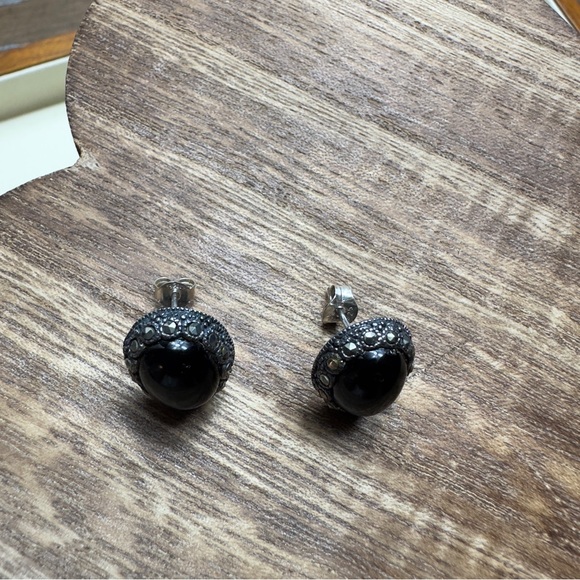 Vintage 925 Sterling Silver Oval Onyx Stud Post Earrings - Picture 4 of 8